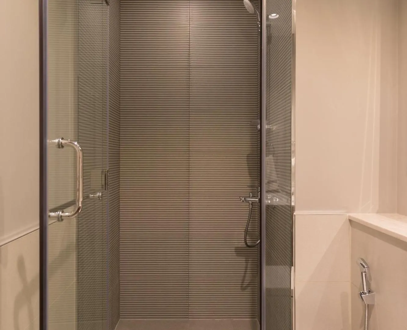 Modern And Cozy 1Br In Business Bay Lägenhet Dubai